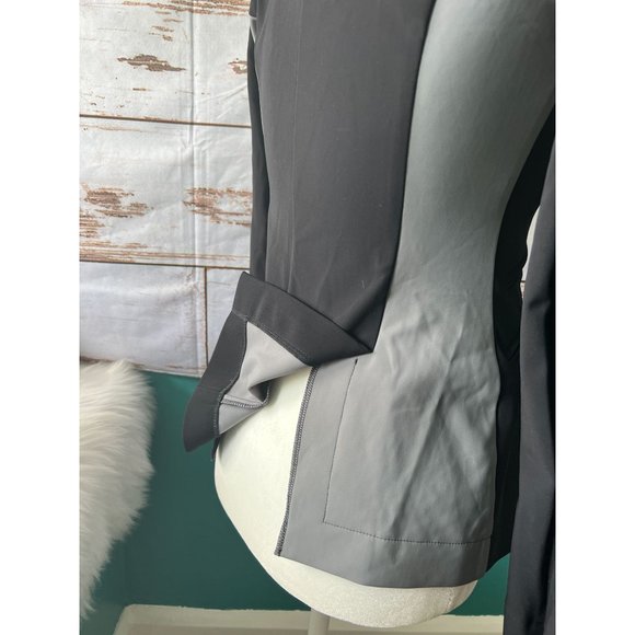 RJ Classics Palermo Orange Label Black Show Coat Size 0R NWT - Picture 8 of 16